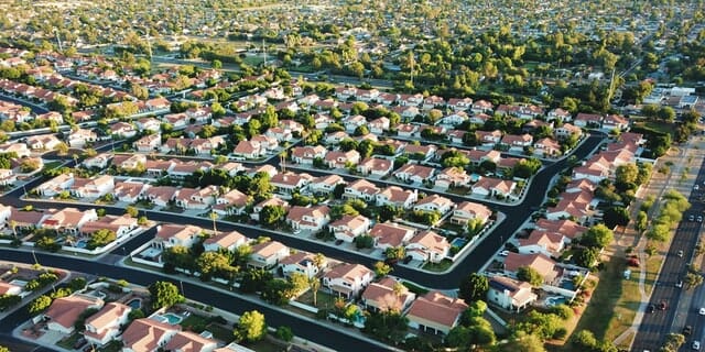 Nicely arranged neighborhood