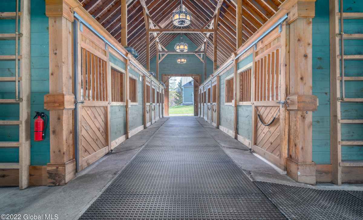 large indoor horse stable