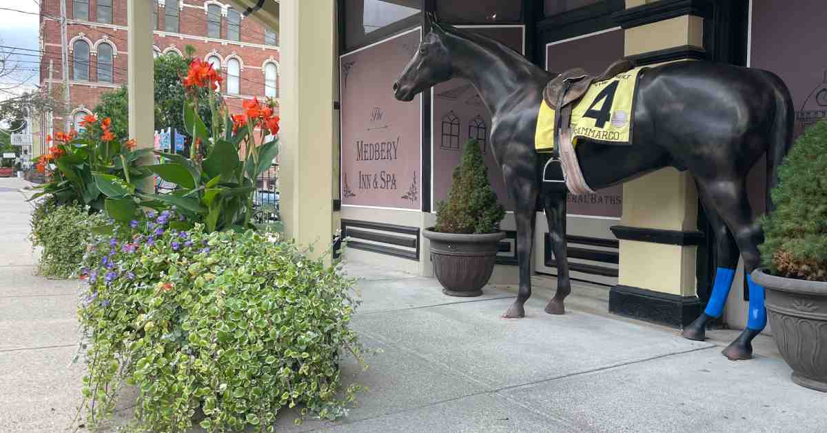 horse statue in front of medbery inn and spa