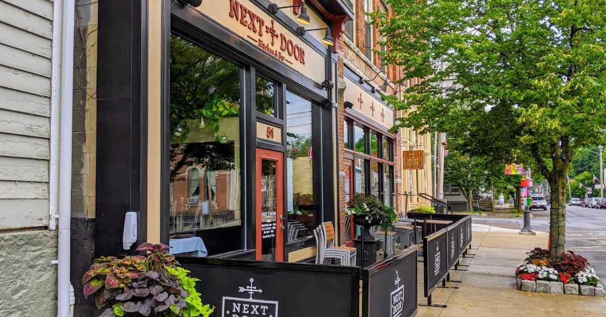 restaurant patio space